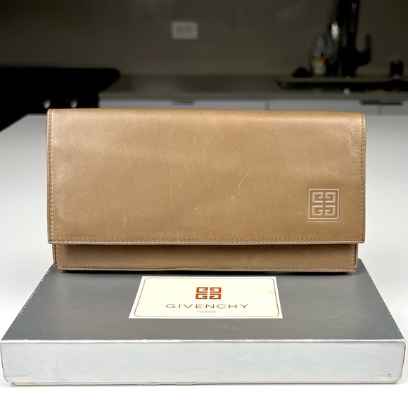 Givenchy Long Wallet - Picture 1 of 9